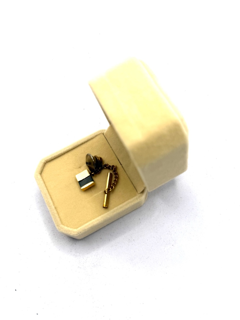 Gold-Tone  Chain Tie Tack with Black  Onyx Accent